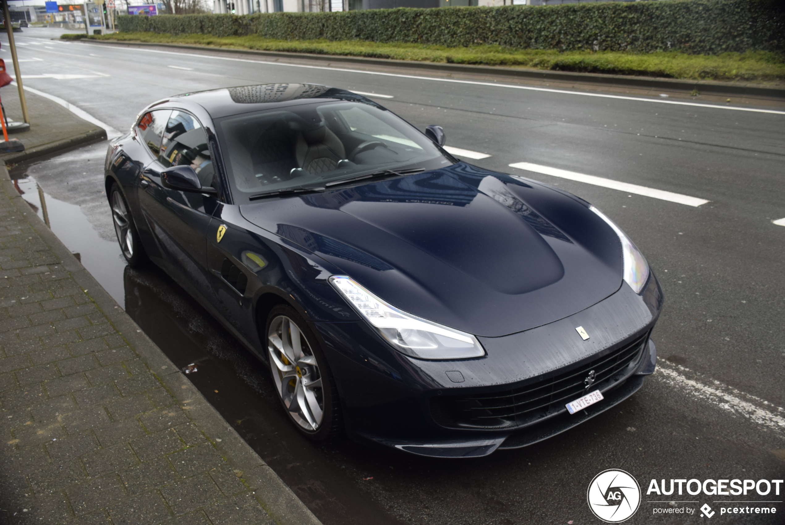 Ferrari GTC4Lusso T