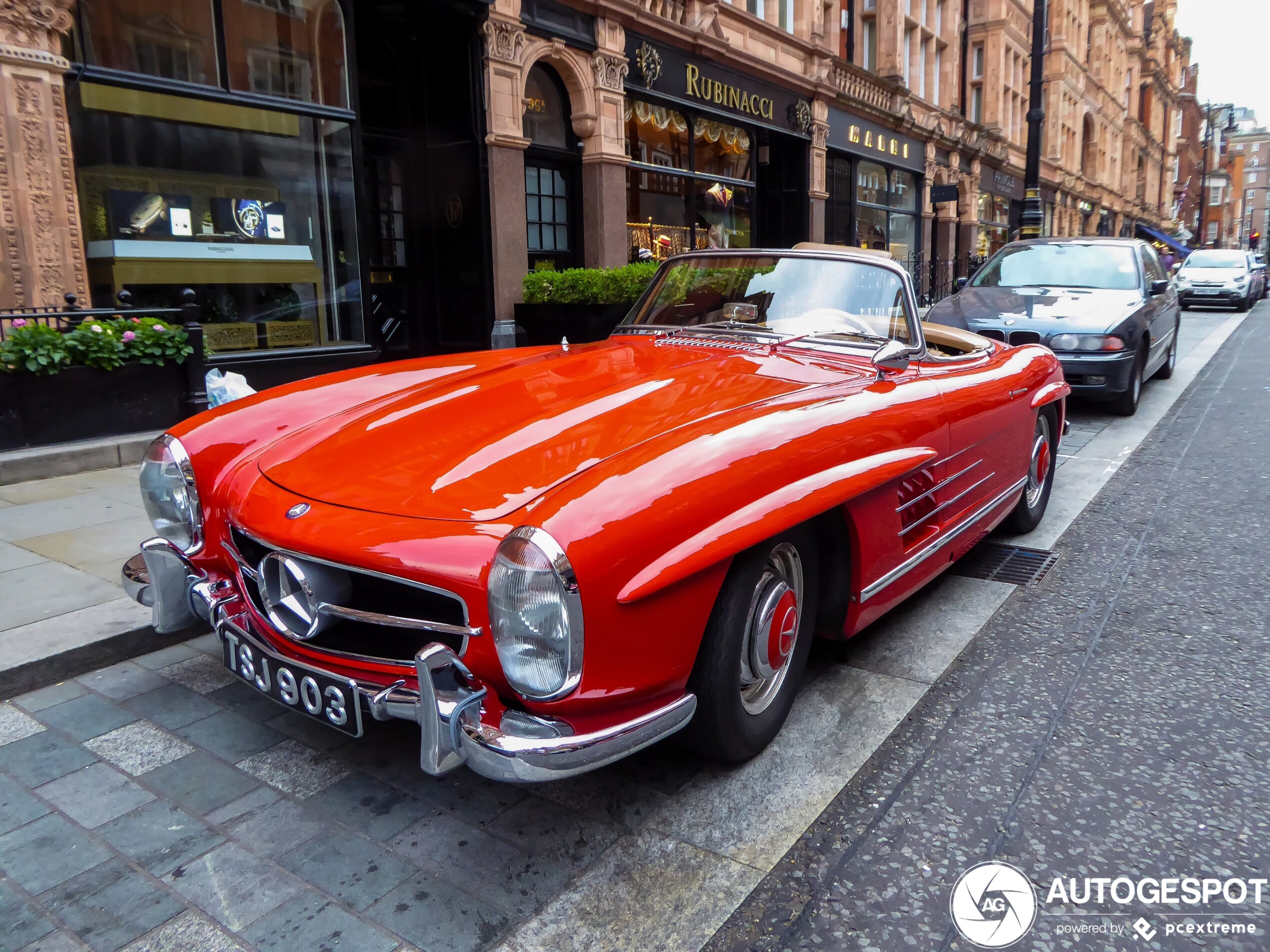 Mercedes-Benz 300SL Roadster