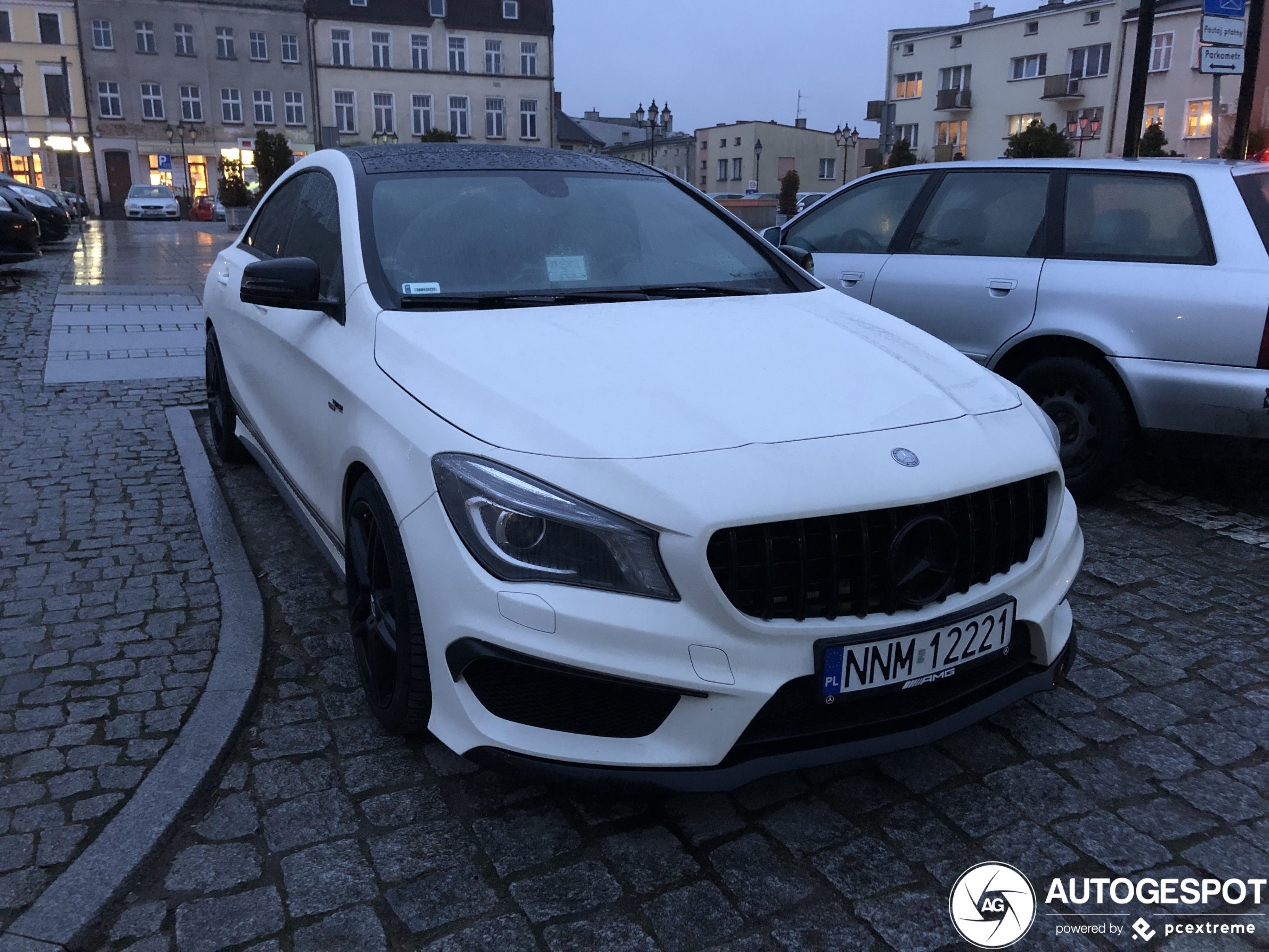 Mercedes-Benz CLA 45 AMG C117