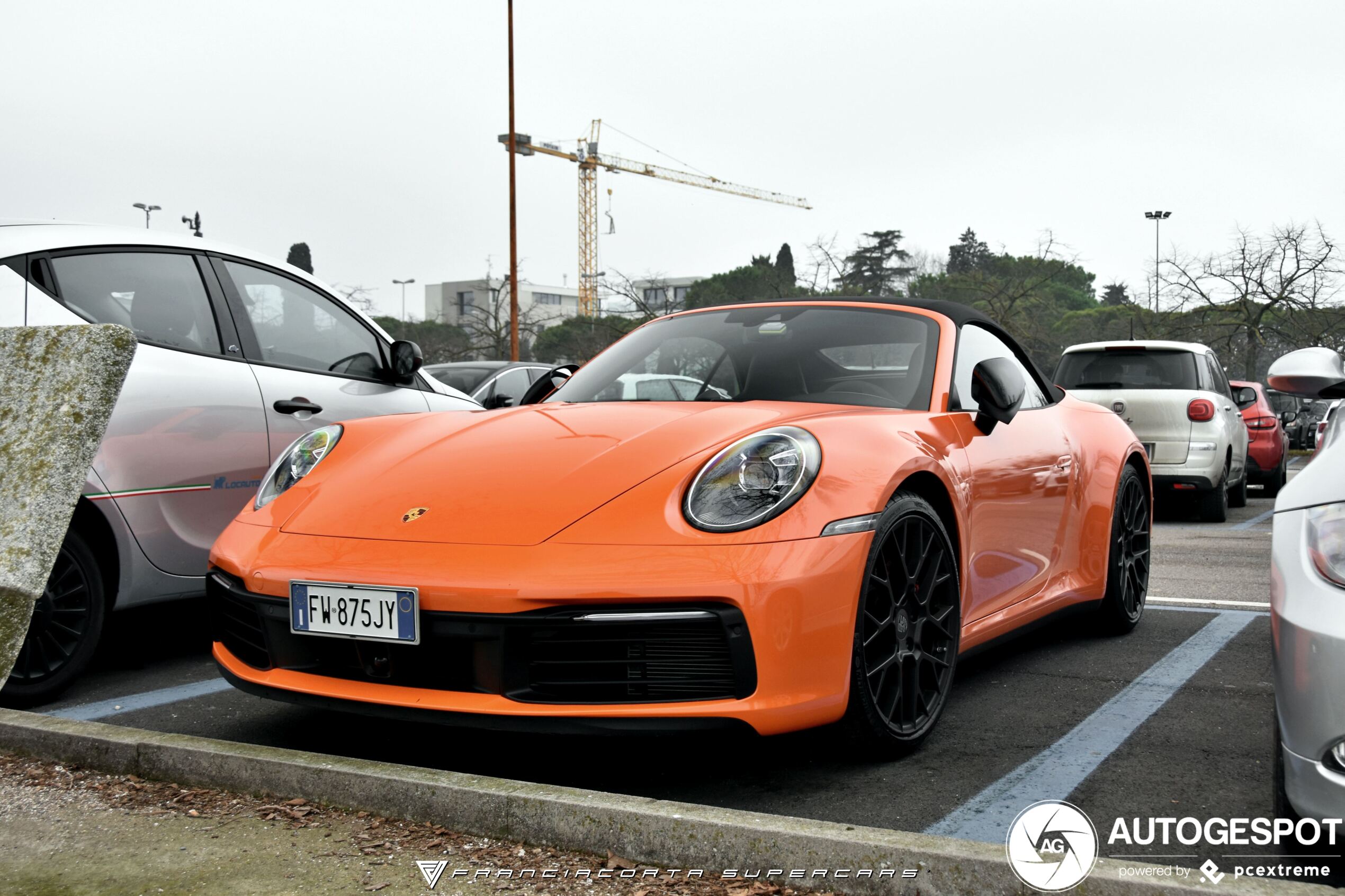 Porsche 992 Carrera 4S Cabriolet