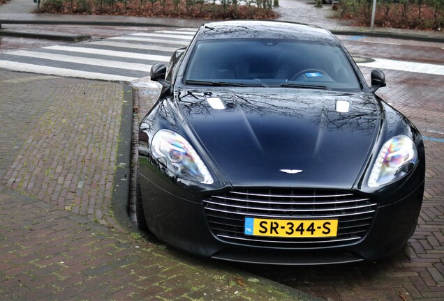 Aston Martin Rapide S