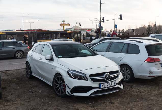 Mercedes-AMG A 45 W176 2015