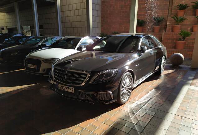 Mercedes-Benz S 65 AMG V222