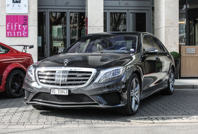 Mercedes-Benz S 65 AMG V222