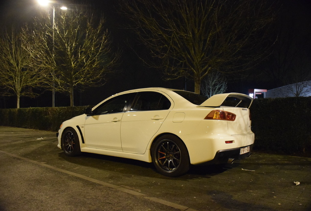 Mitsubishi Lancer Evolution X