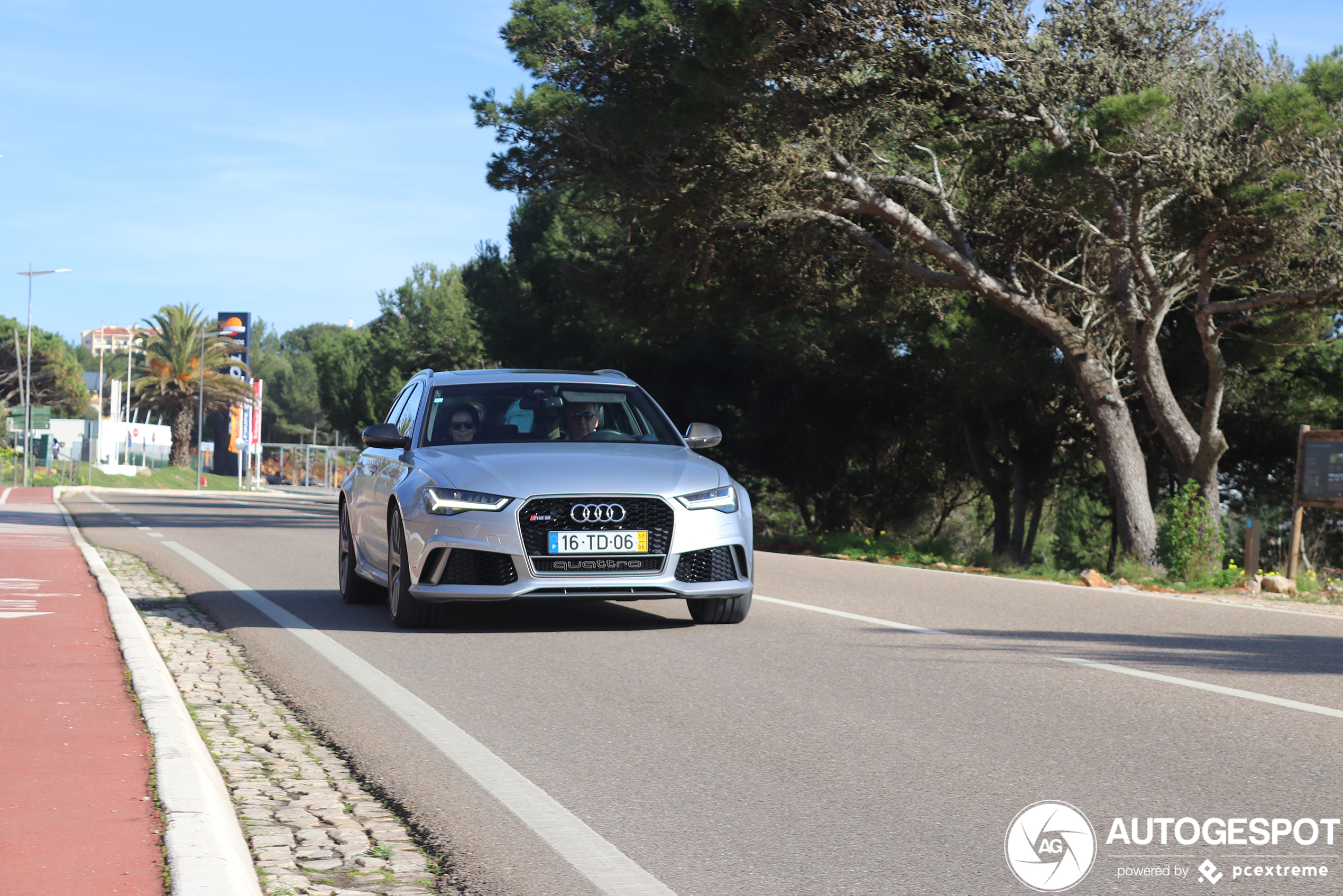 Audi RS6 Avant C7 2015