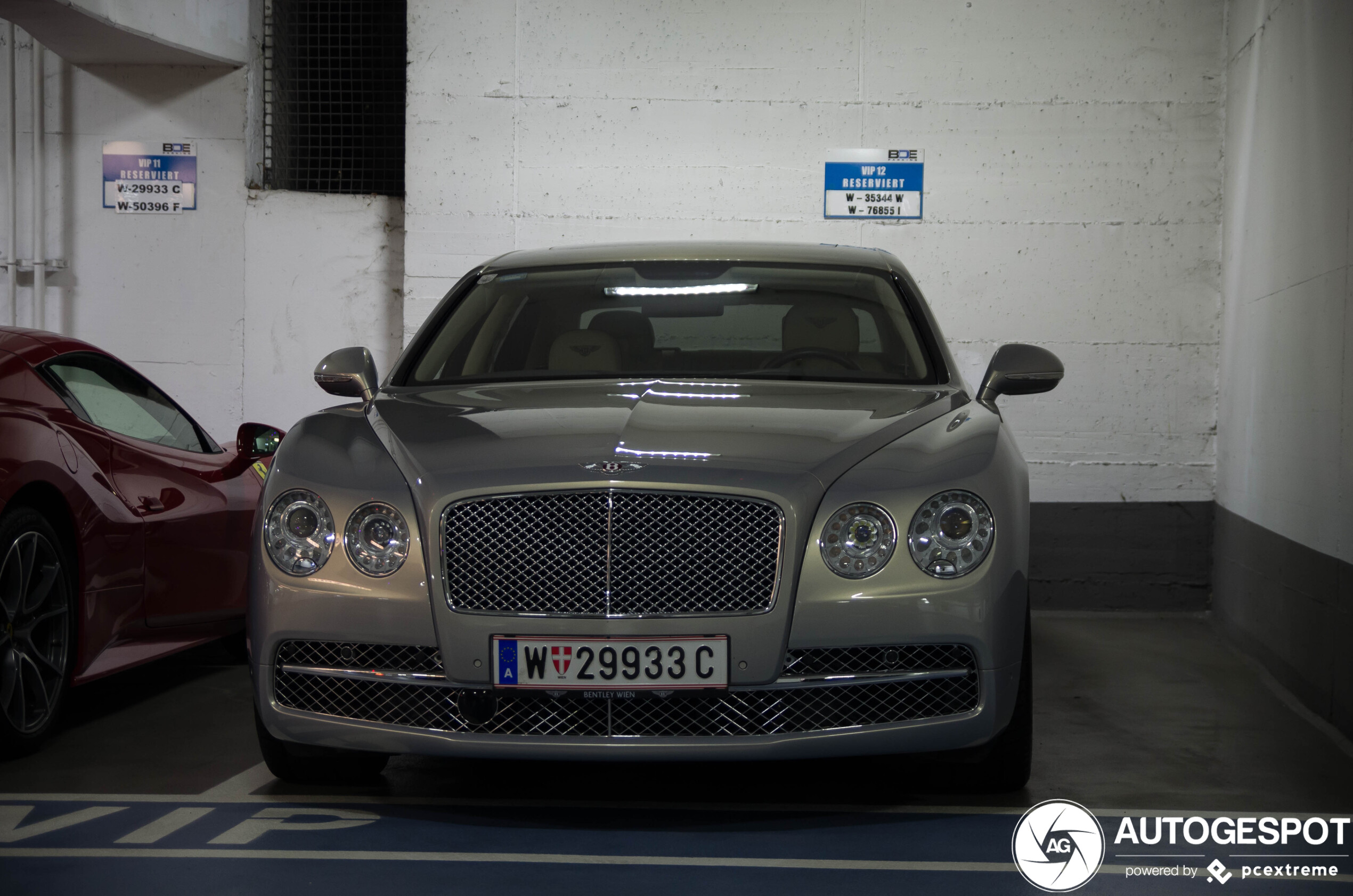 Bentley Flying Spur V8