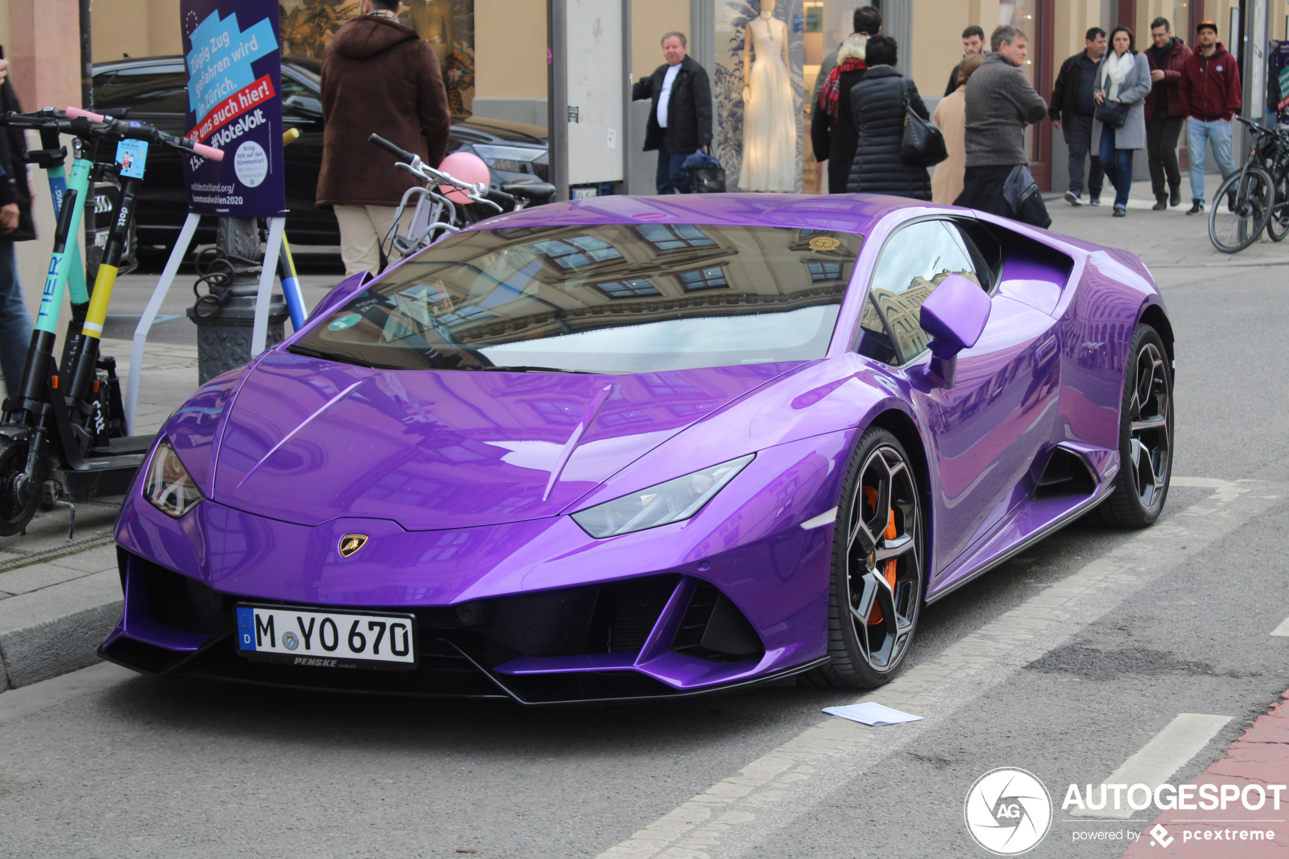 Lamborghini Huracán LP640-4 EVO