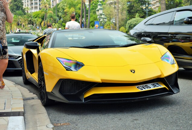 Lamborghini Aventador LP750-4 SuperVeloce Roadster