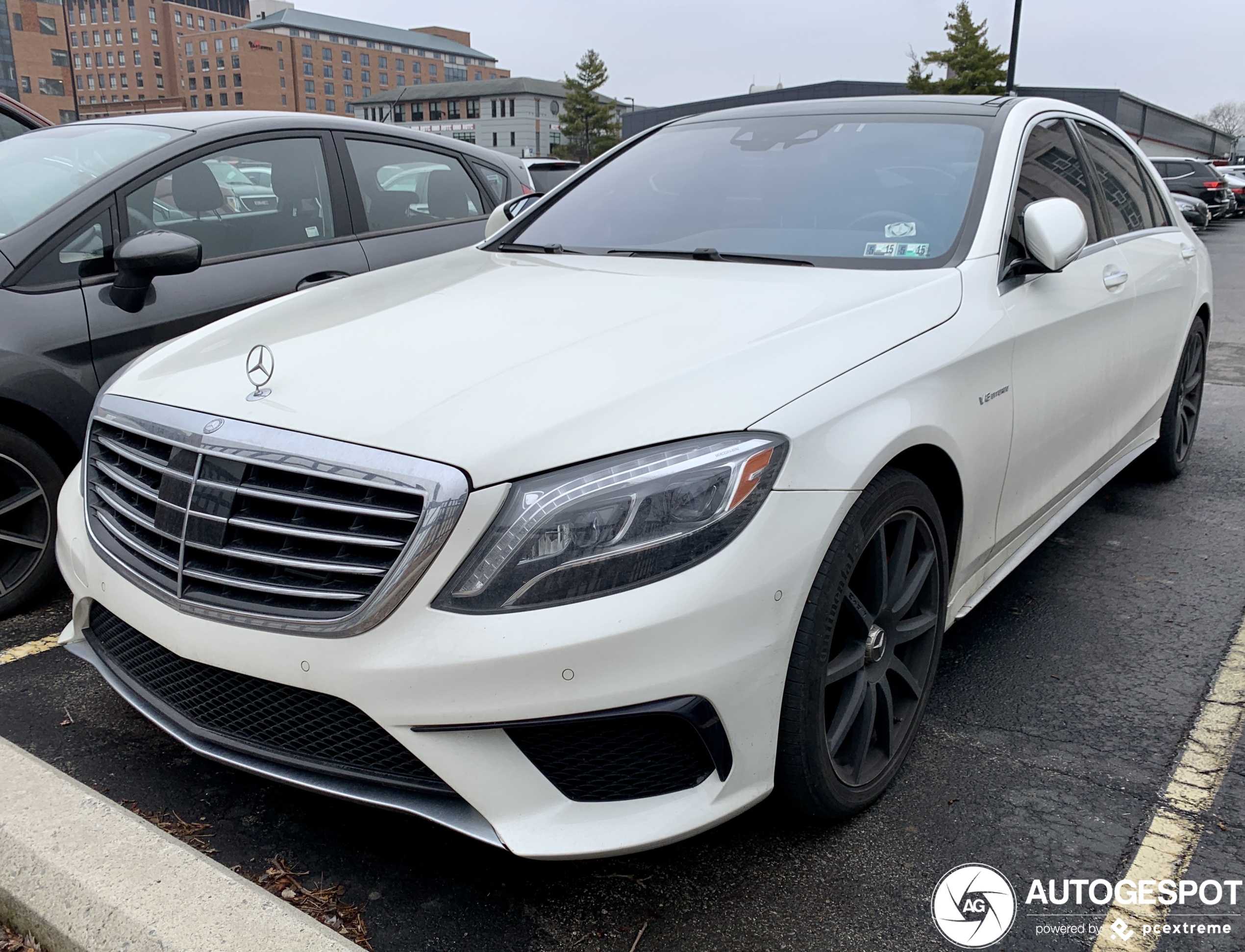 Mercedes-Benz S 63 AMG V222