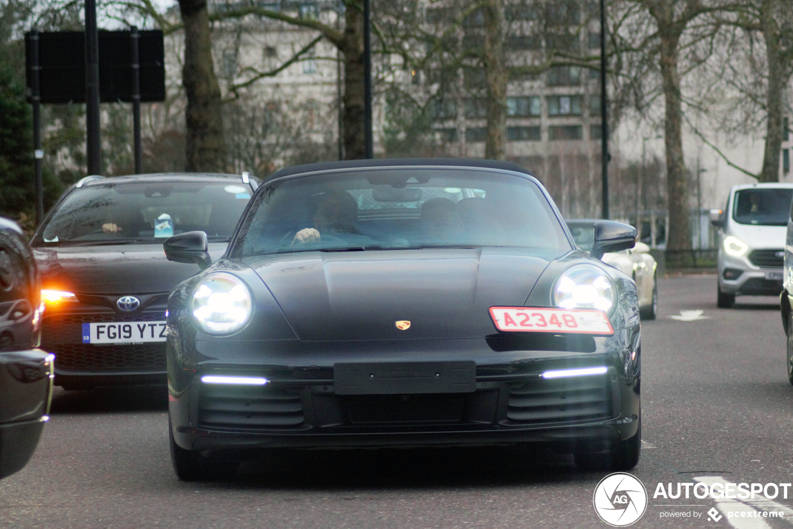 Porsche 992 Carrera 4S Cabriolet