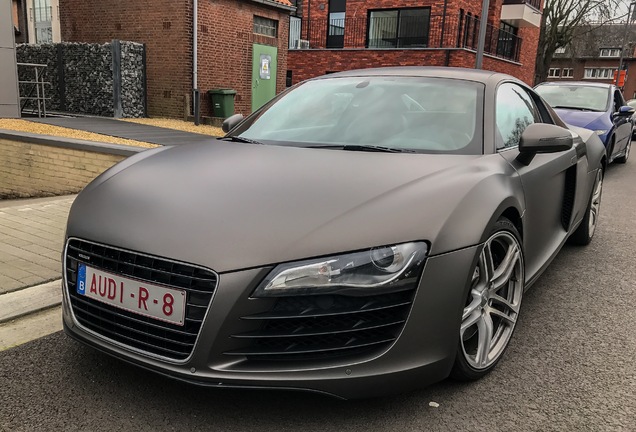 Audi R8