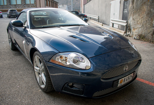 Jaguar XKR Convertible 2006