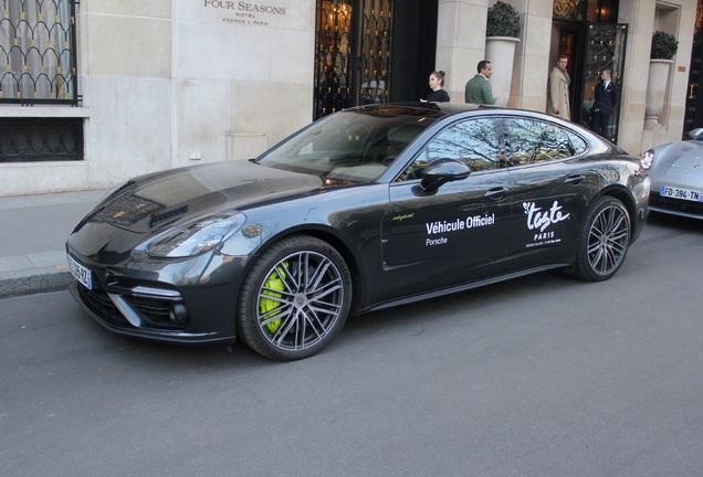 Porsche 971 Panamera Turbo S E-Hybrid