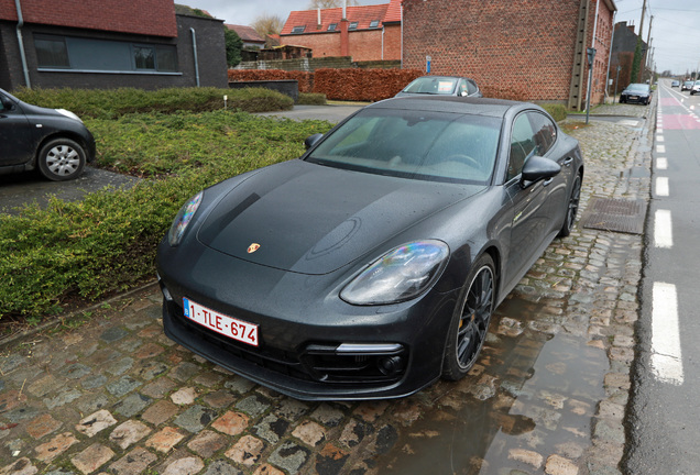 Porsche 971 Panamera Turbo S E-Hybrid