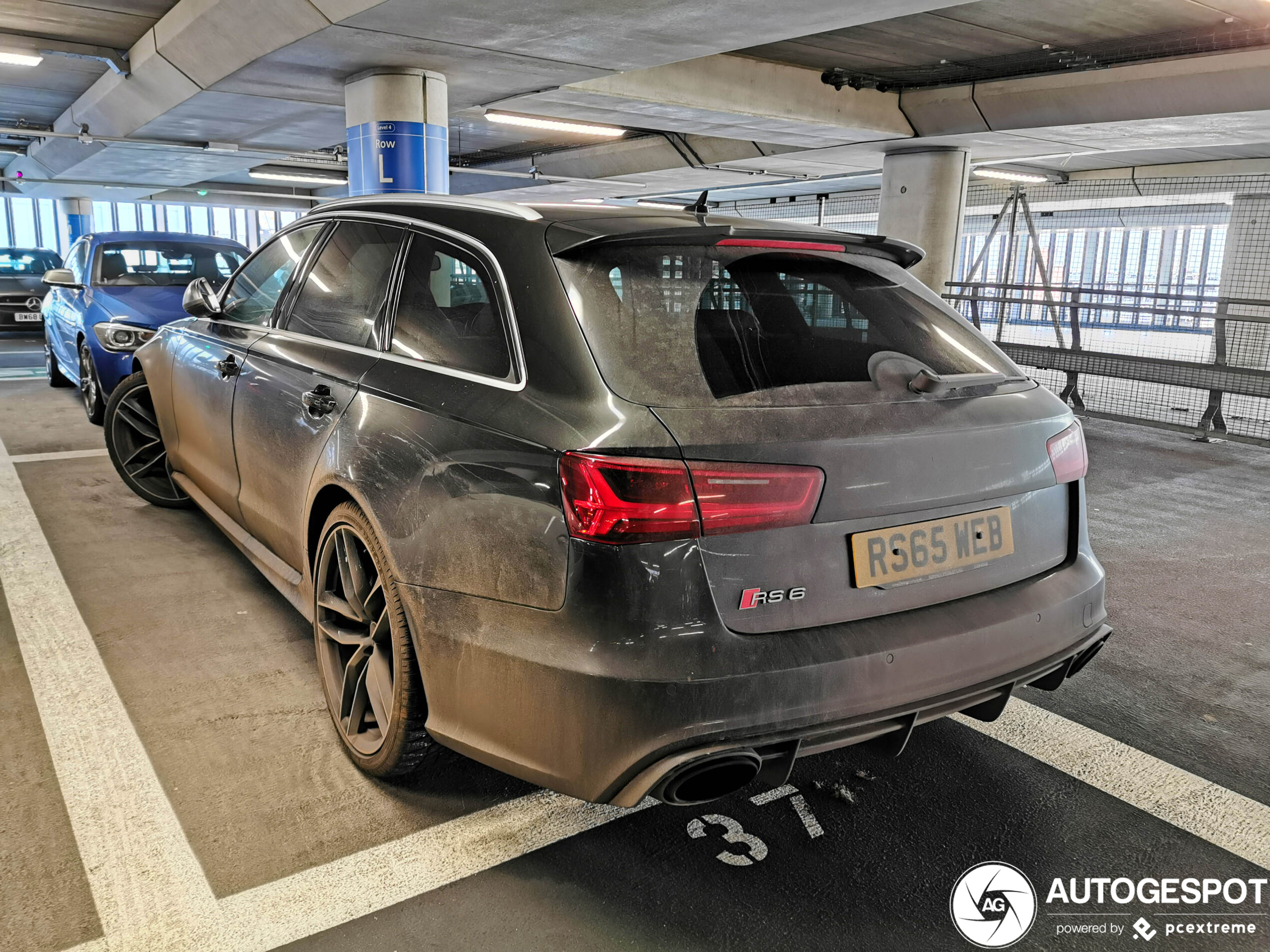 Audi RS6 Avant C7 2015