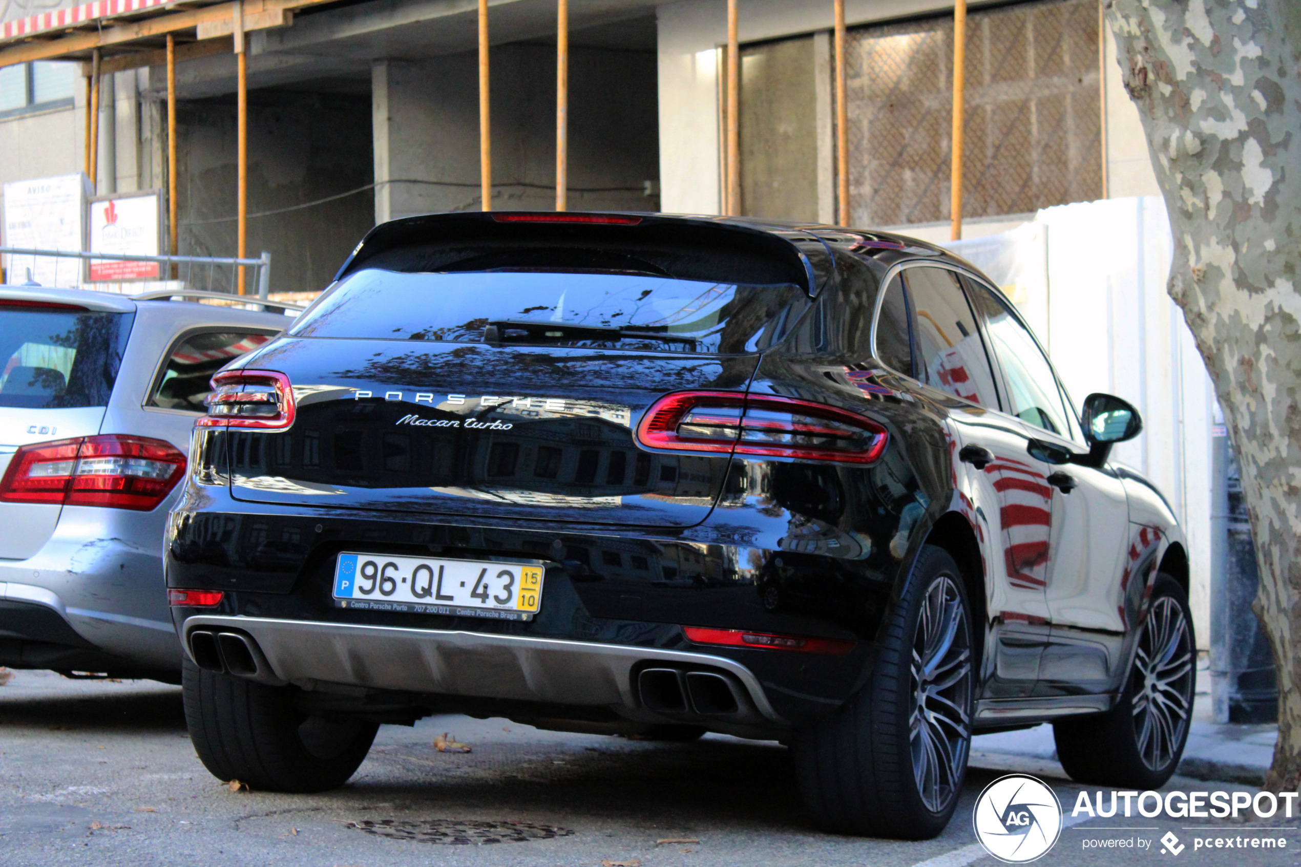 Porsche 95B Macan Turbo