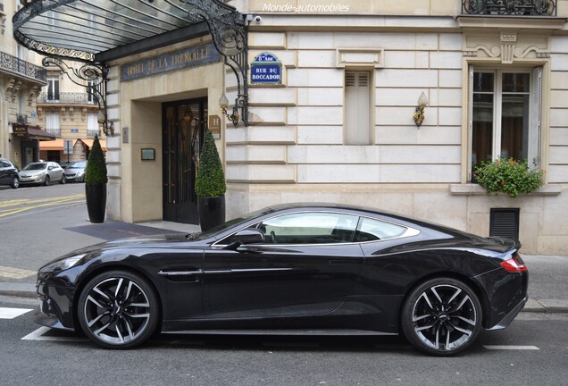 Aston Martin Vanquish 2013