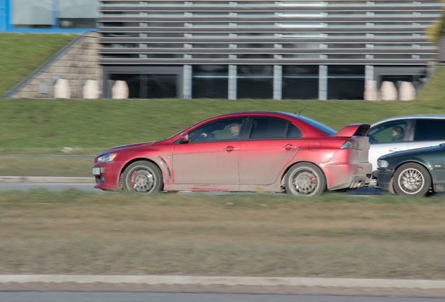 Mitsubishi Lancer Evolution X