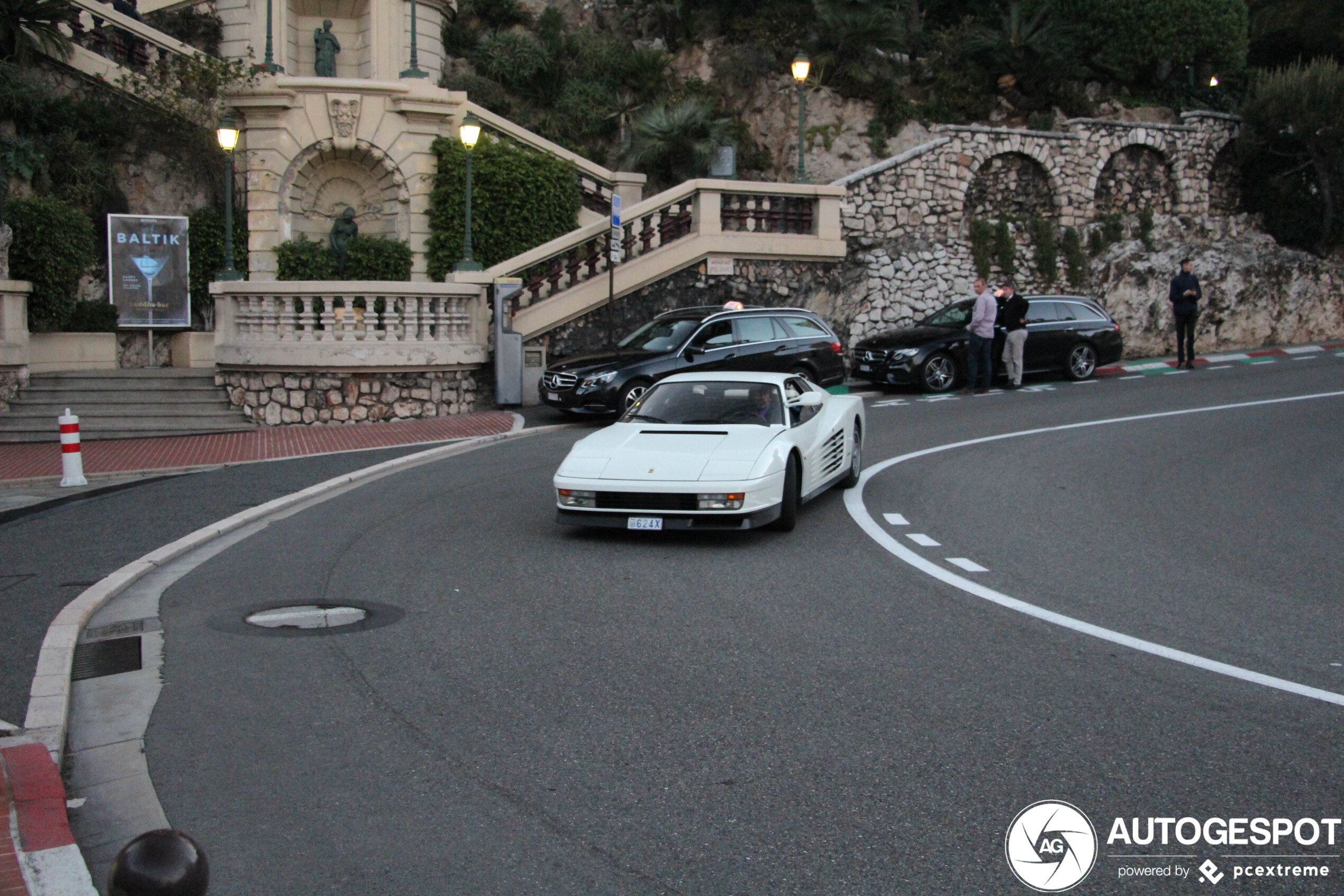 Ferrari Testarossa Monospecchio