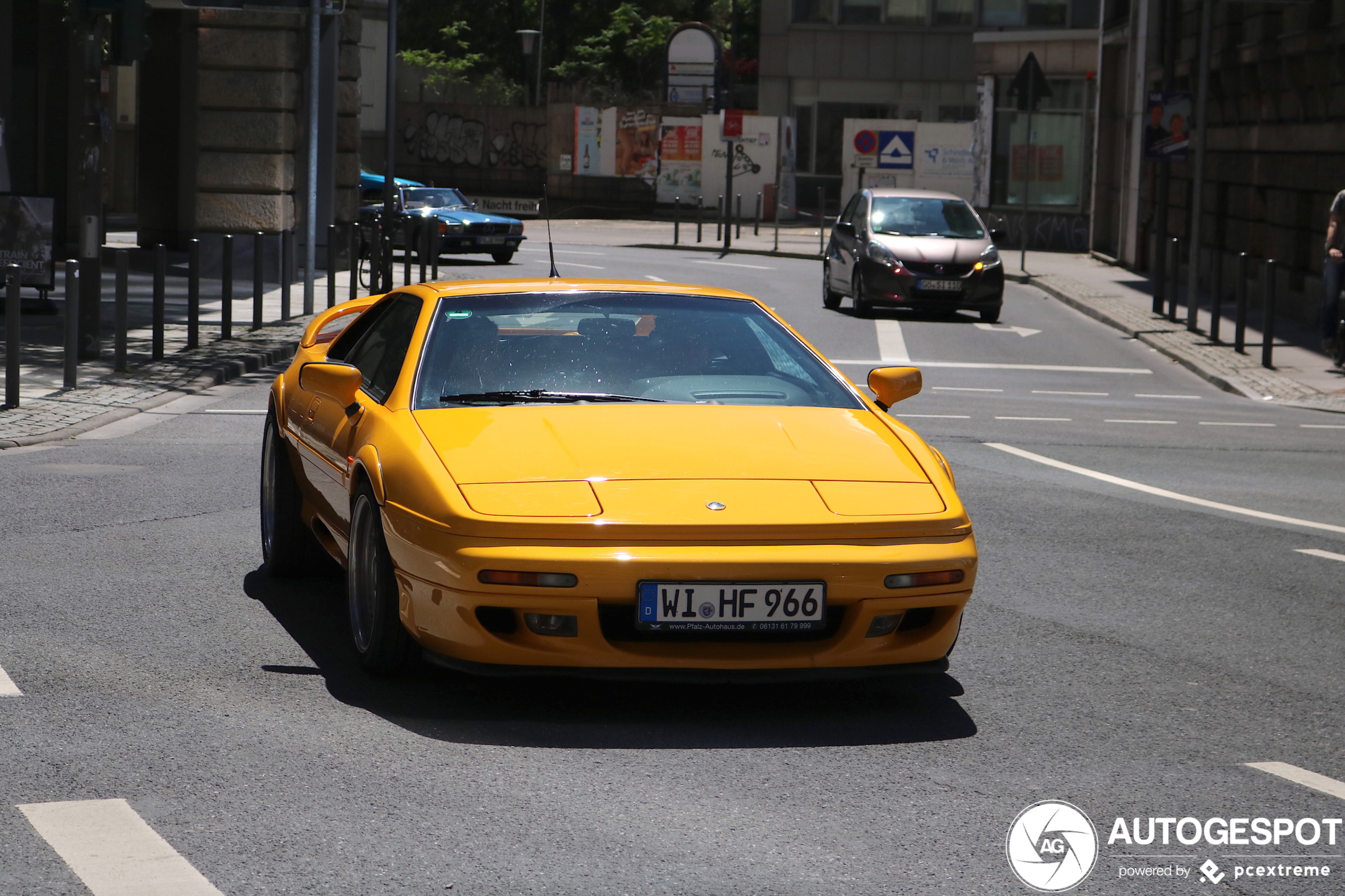 Lotus Esprit S4S