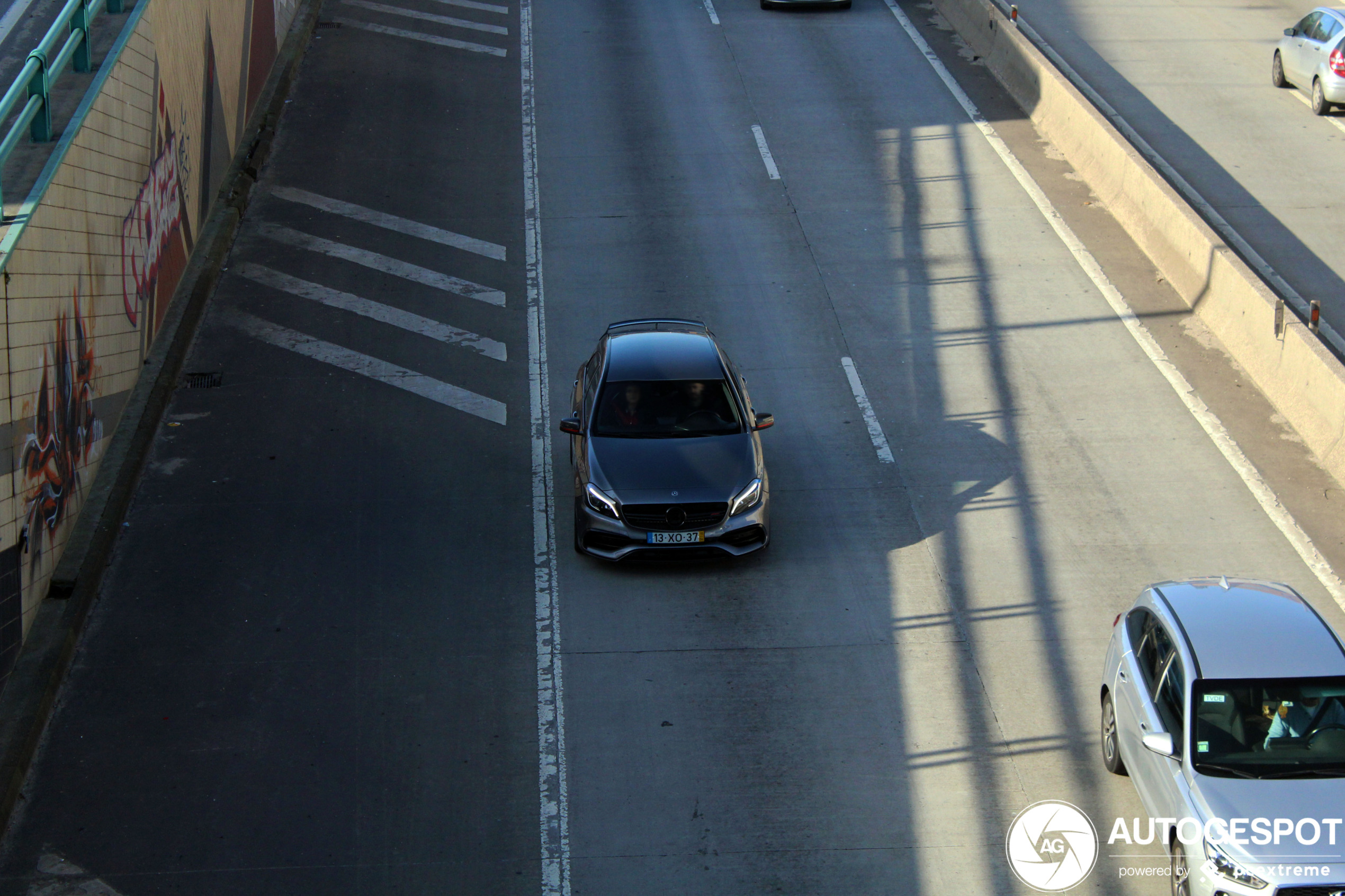 Mercedes-AMG A 45 W176 2015