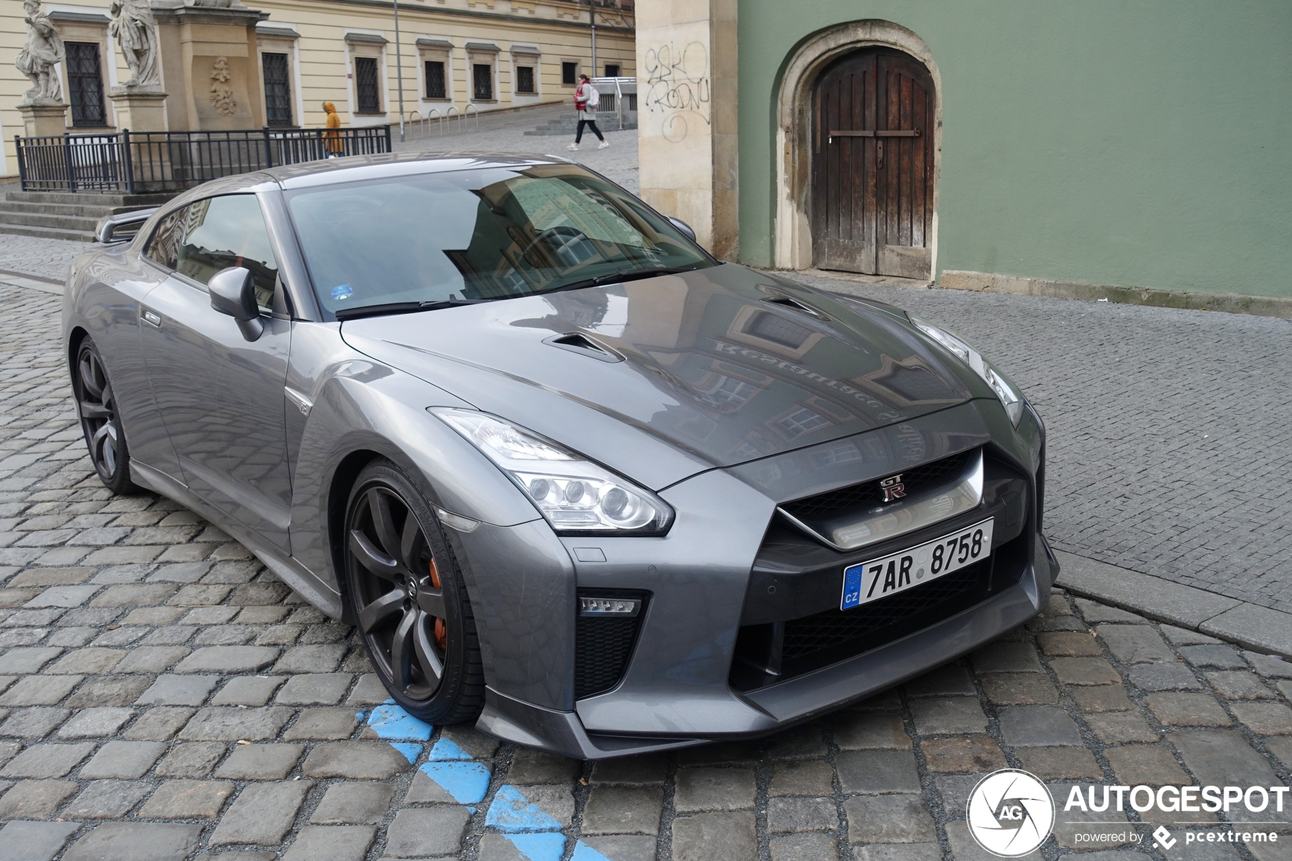 Nissan GT-R 2017