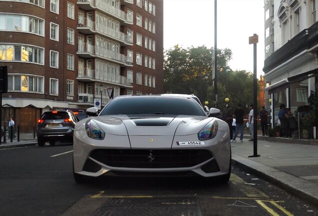 Ferrari F12berlinetta Novitec Rosso