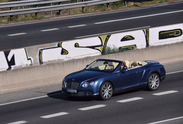 Bentley Continental GTC 2012