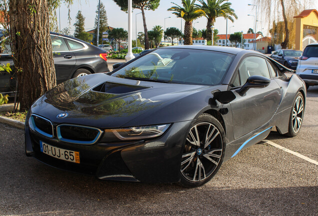 BMW i8