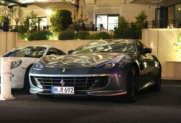 Ferrari GTC4Lusso