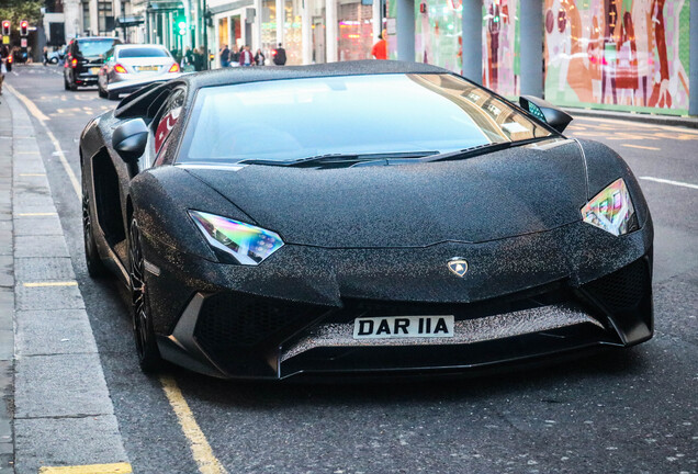 Lamborghini Aventador LP750-4 SuperVeloce