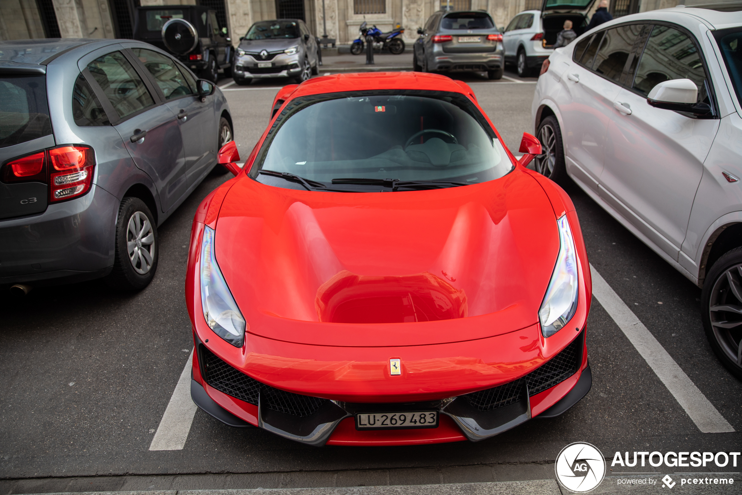 Ferrari 488 Pista