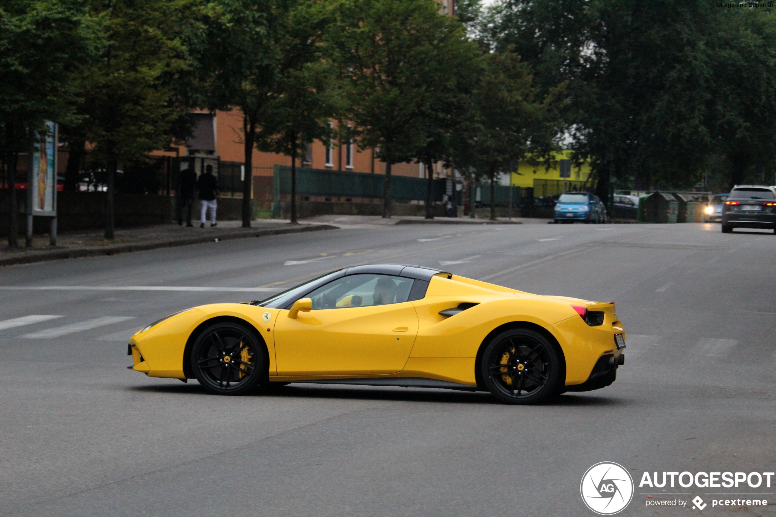 Ferrari 488 Spider