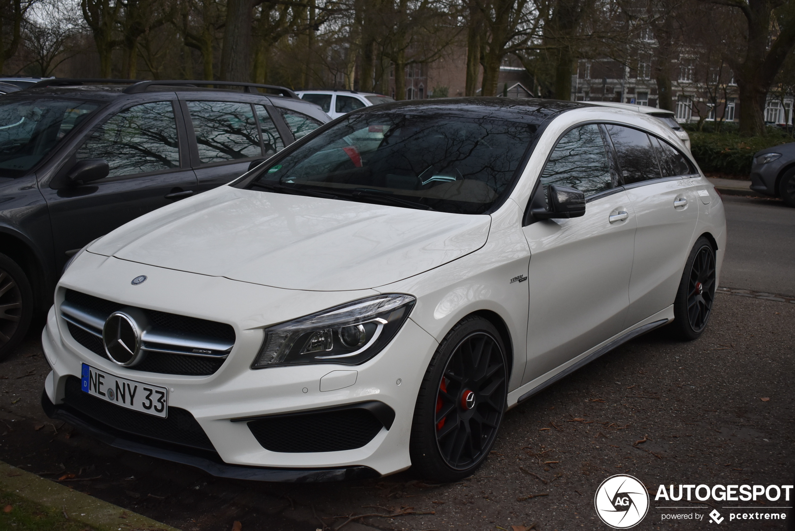 Mercedes-Benz CLA 45 AMG Shooting Brake