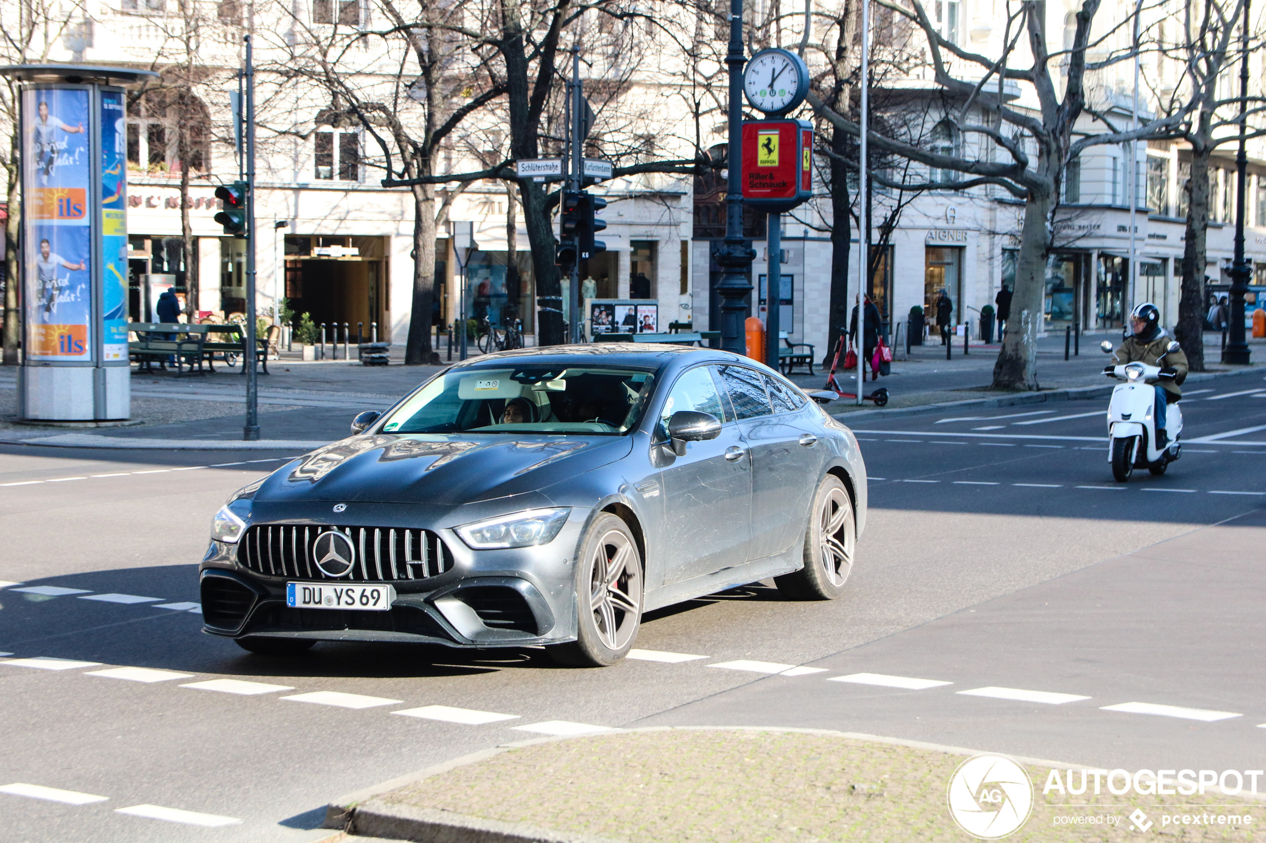 Mercedes-AMG GT 63 X290