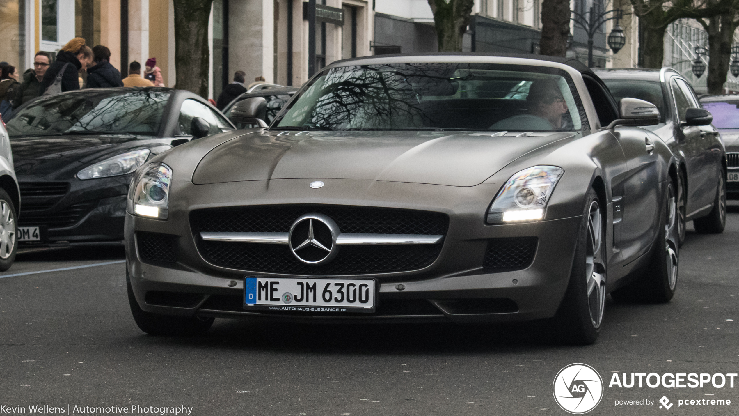 Mercedes-Benz SLS AMG Roadster