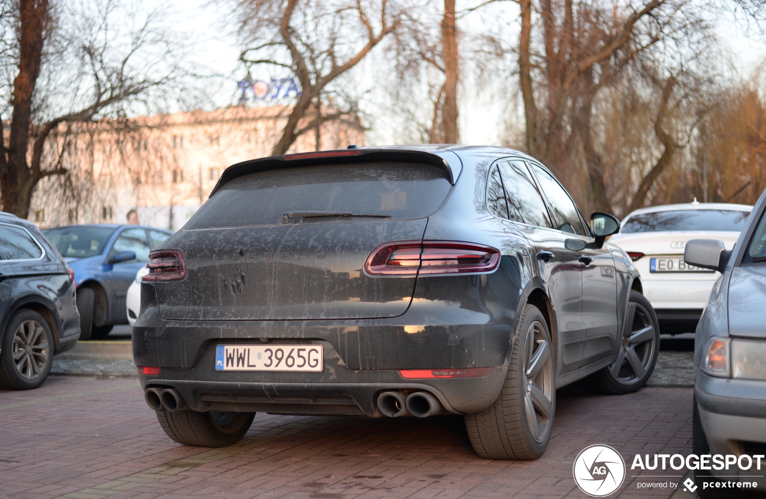 Porsche 95B Macan GTS