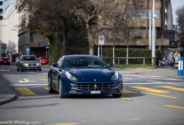 Ferrari FF