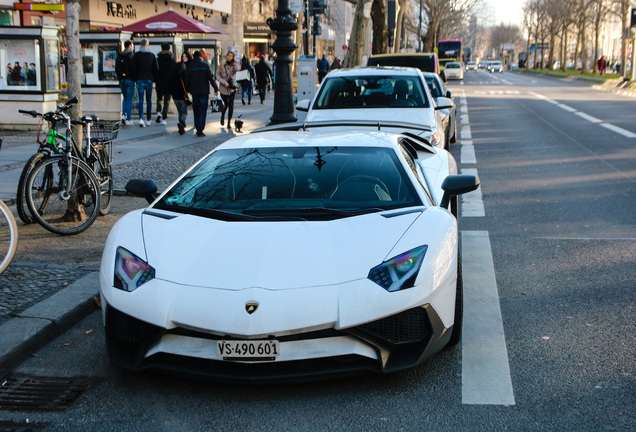 Lamborghini Aventador LP750-4 SuperVeloce