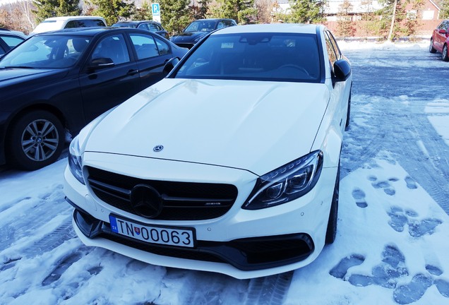 Mercedes-AMG C 63 W205