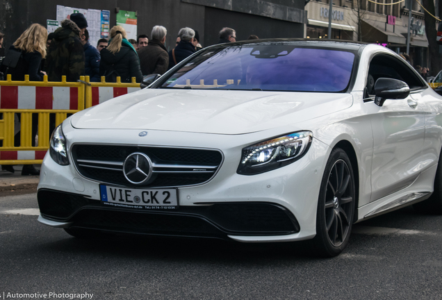 Mercedes-Benz S 63 AMG Coupé C217