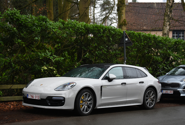 Porsche 971 Panamera Turbo S E-Hybrid Sport Turismo