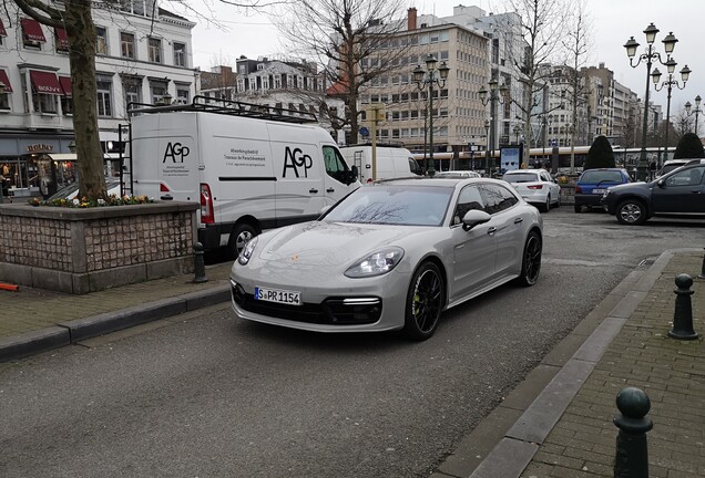 Porsche 971 Panamera Turbo S E-Hybrid Sport Turismo MkI