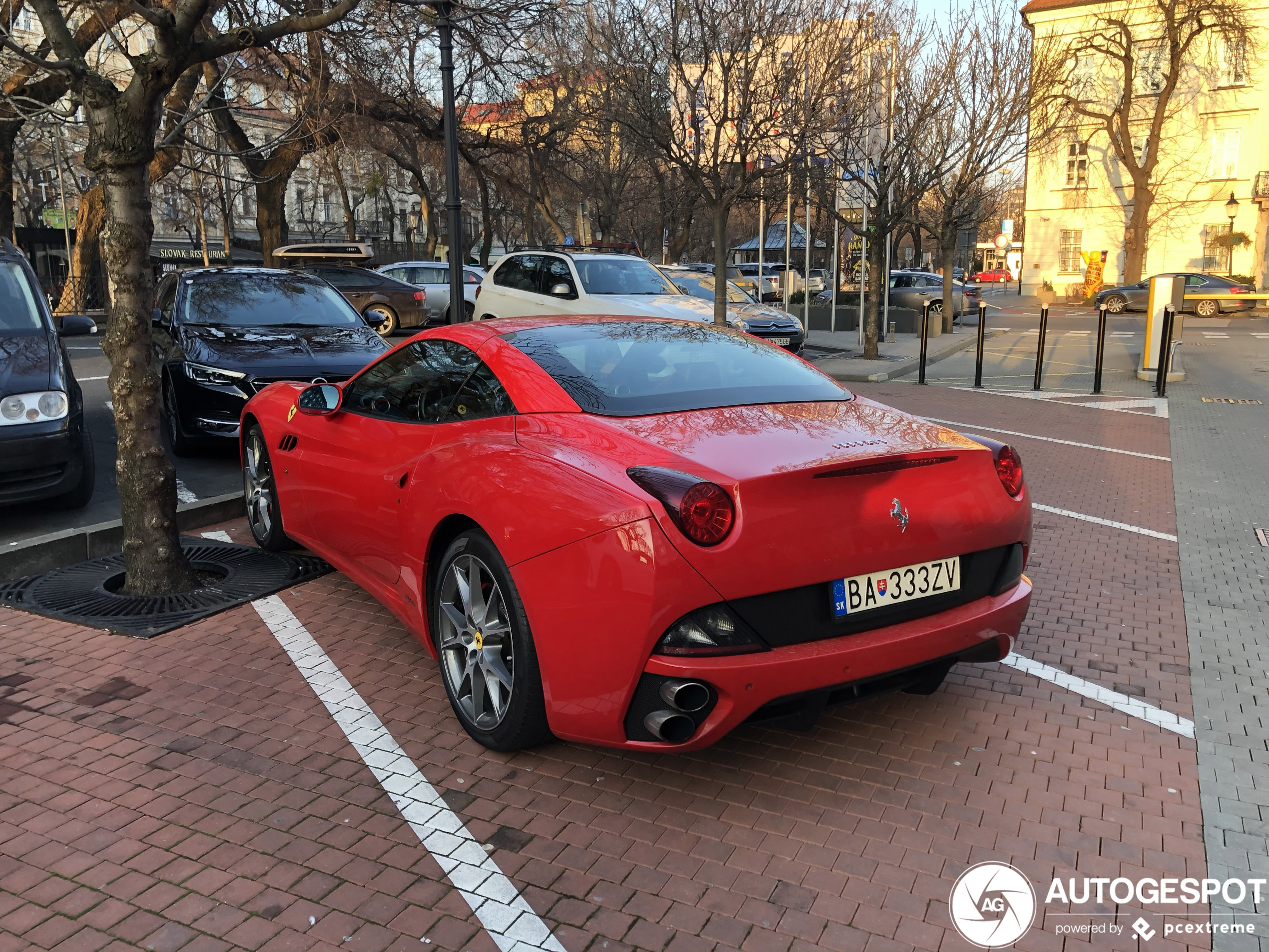 Ferrari California