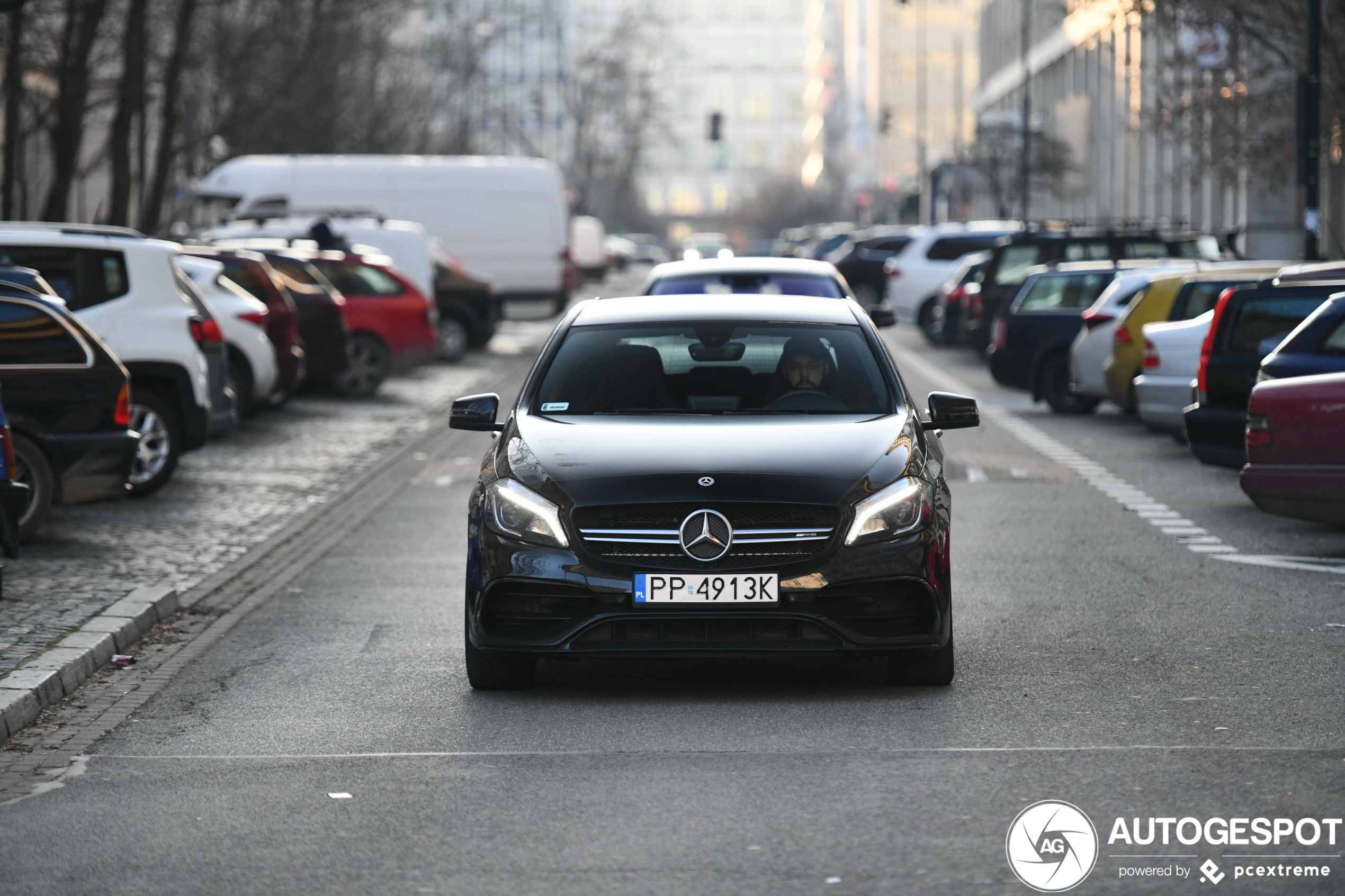 Mercedes-AMG A 45 W176 2015