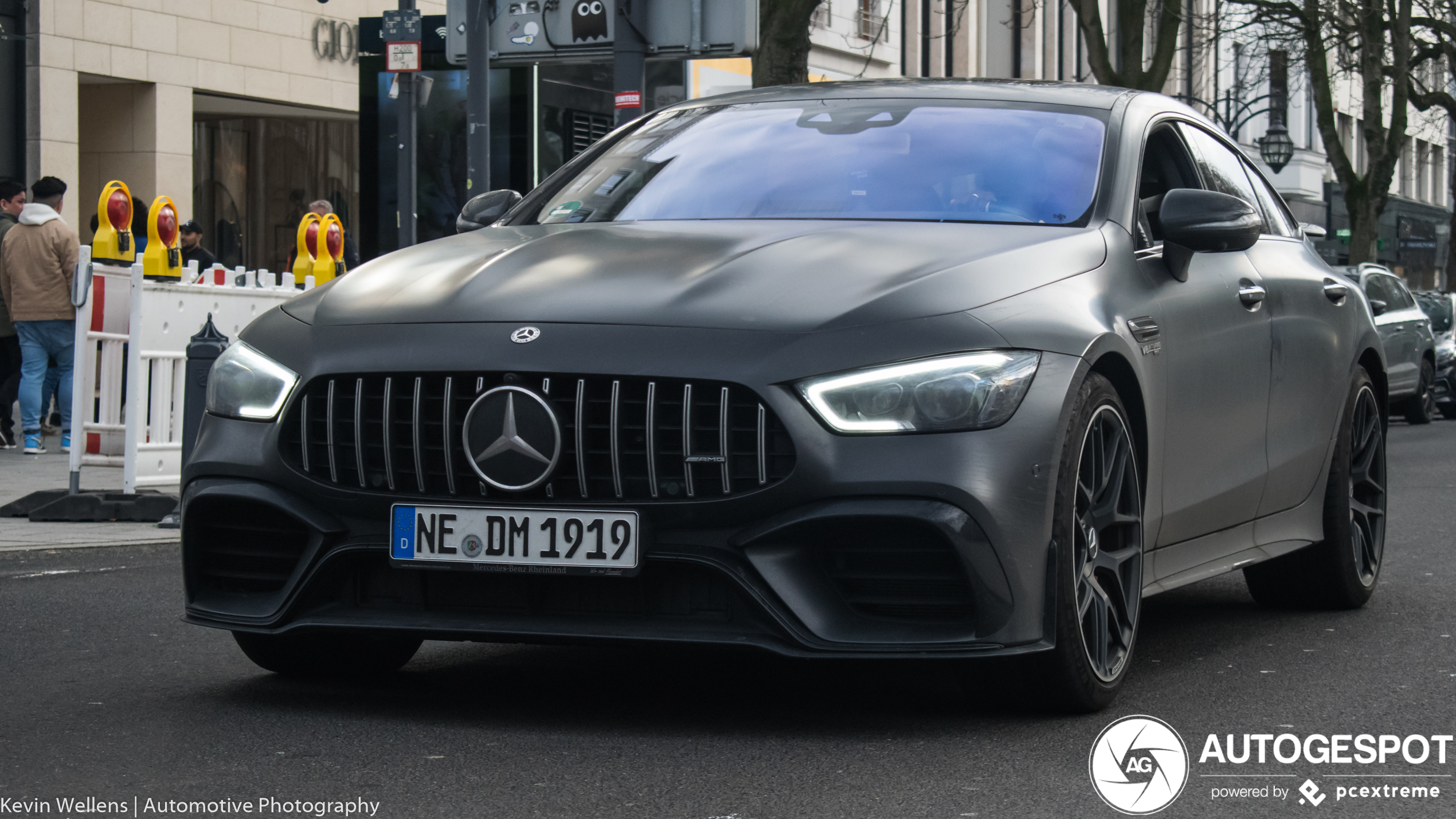 Mercedes-AMG GT 63 S X290