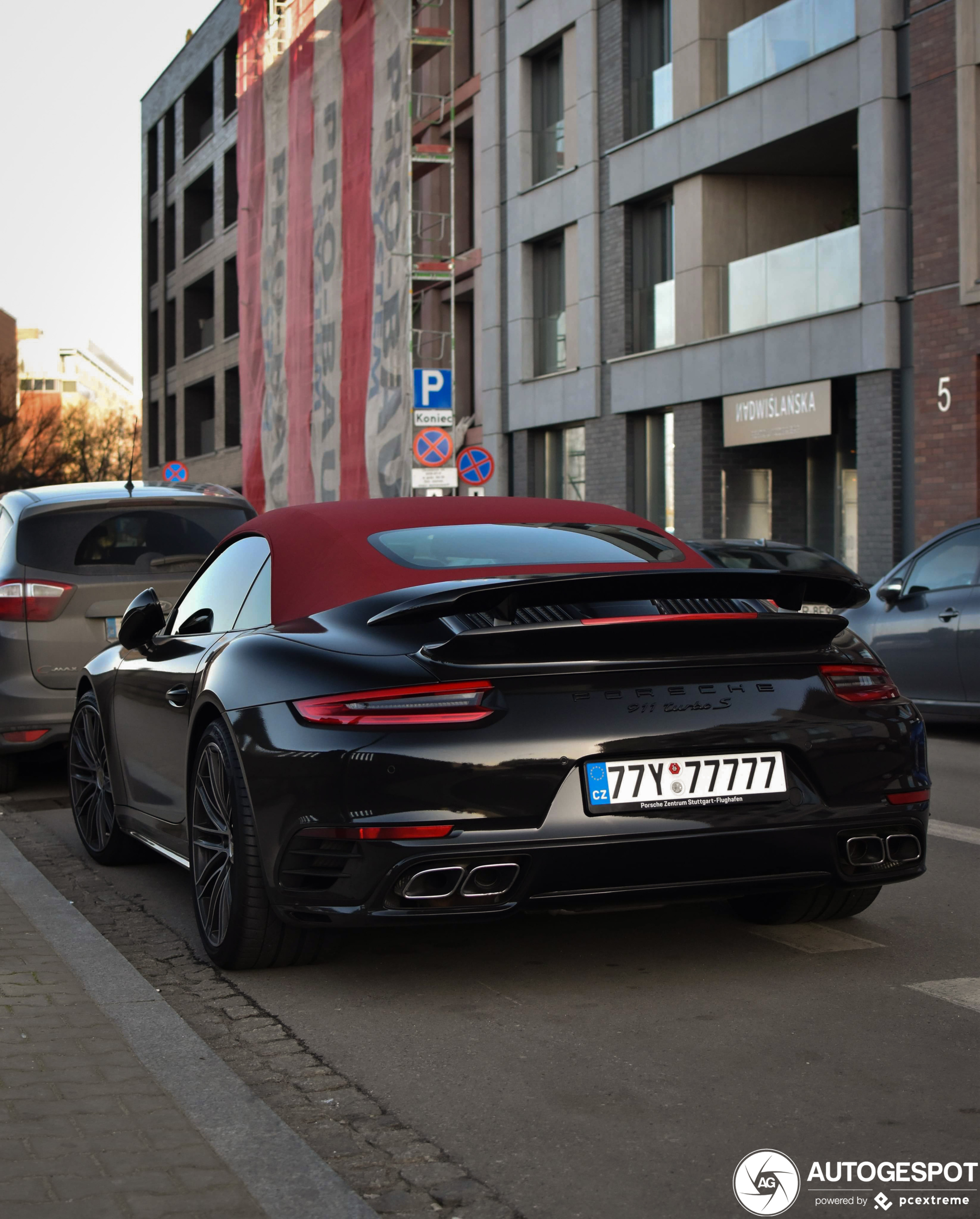 Porsche 991 Turbo S Cabriolet MkII