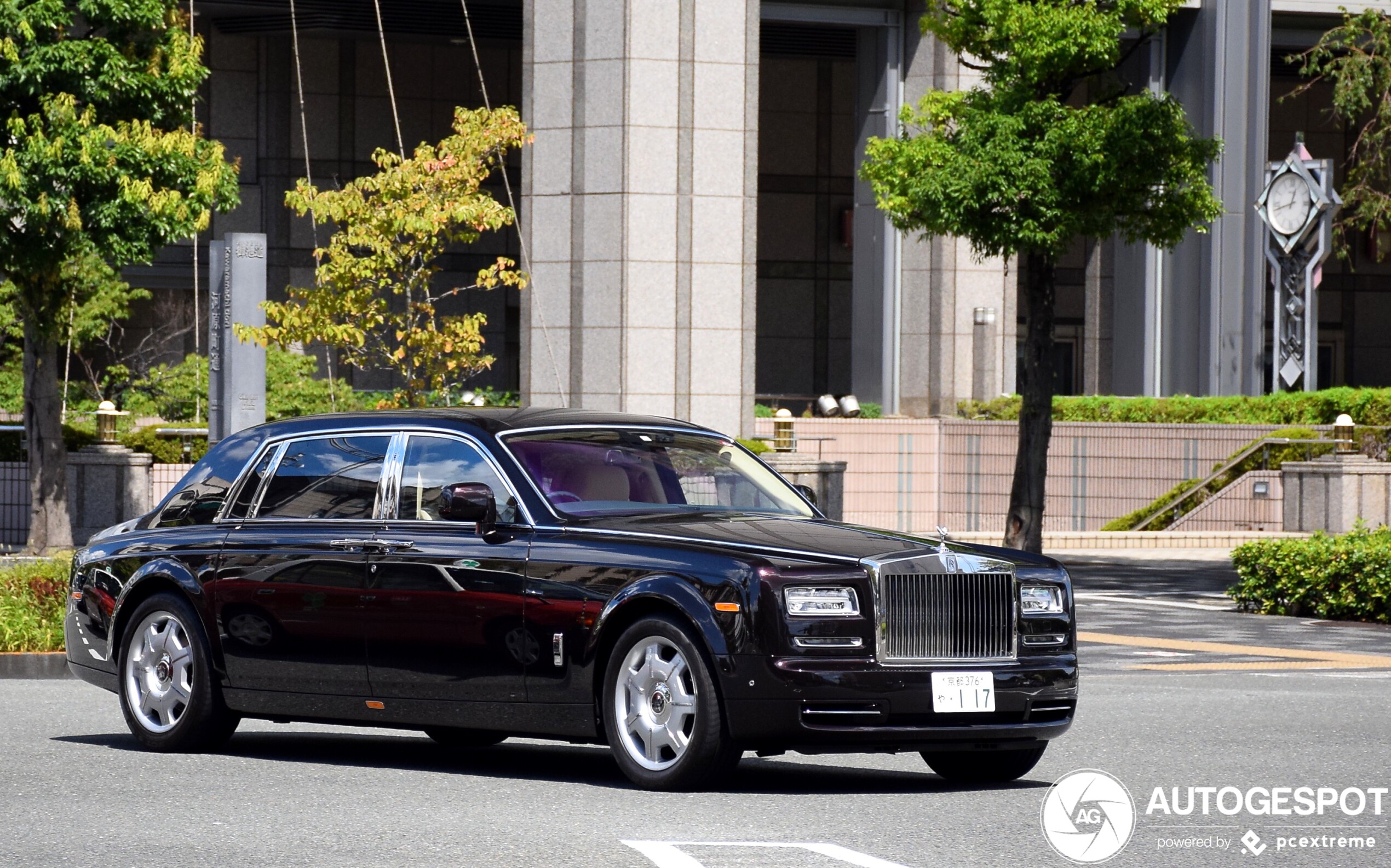 Rolls Royce Phantom EWB