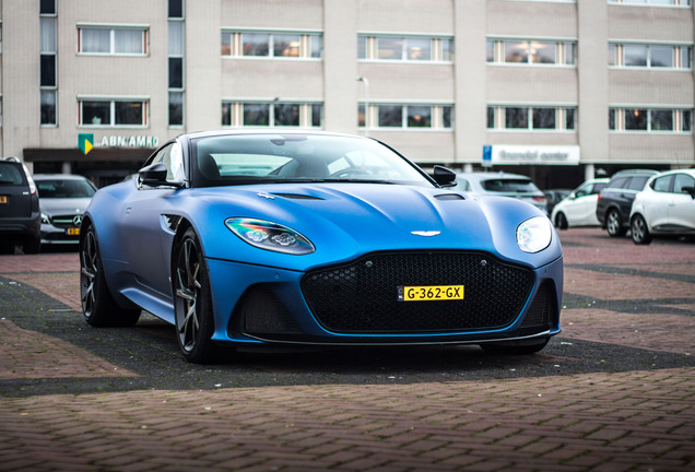 Aston Martin DBS Superleggera